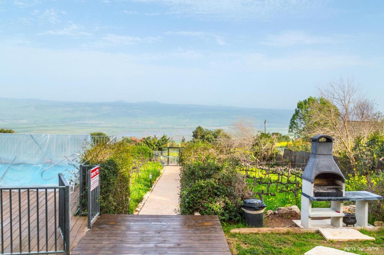 Vibe Naftali Estate Hotel Ramot Naftali Exterior photo
